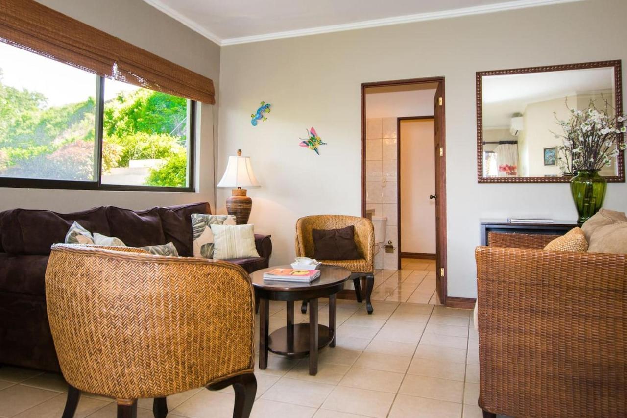 Villa Dazzling Ocean Views From A Bluff In Flamingo - Magnificent Inside And Out Playa Flamingo Exterior foto