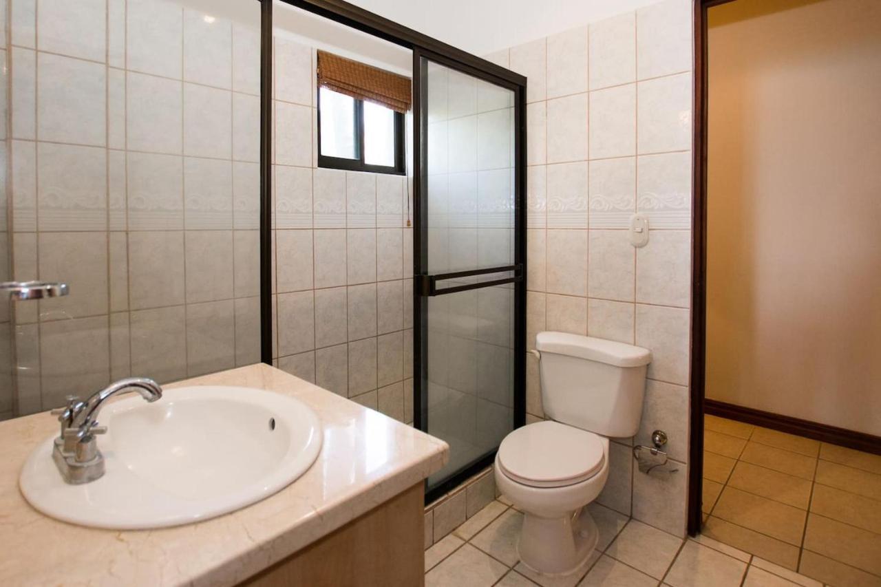 Villa Dazzling Ocean Views From A Bluff In Flamingo - Magnificent Inside And Out Playa Flamingo Exterior foto